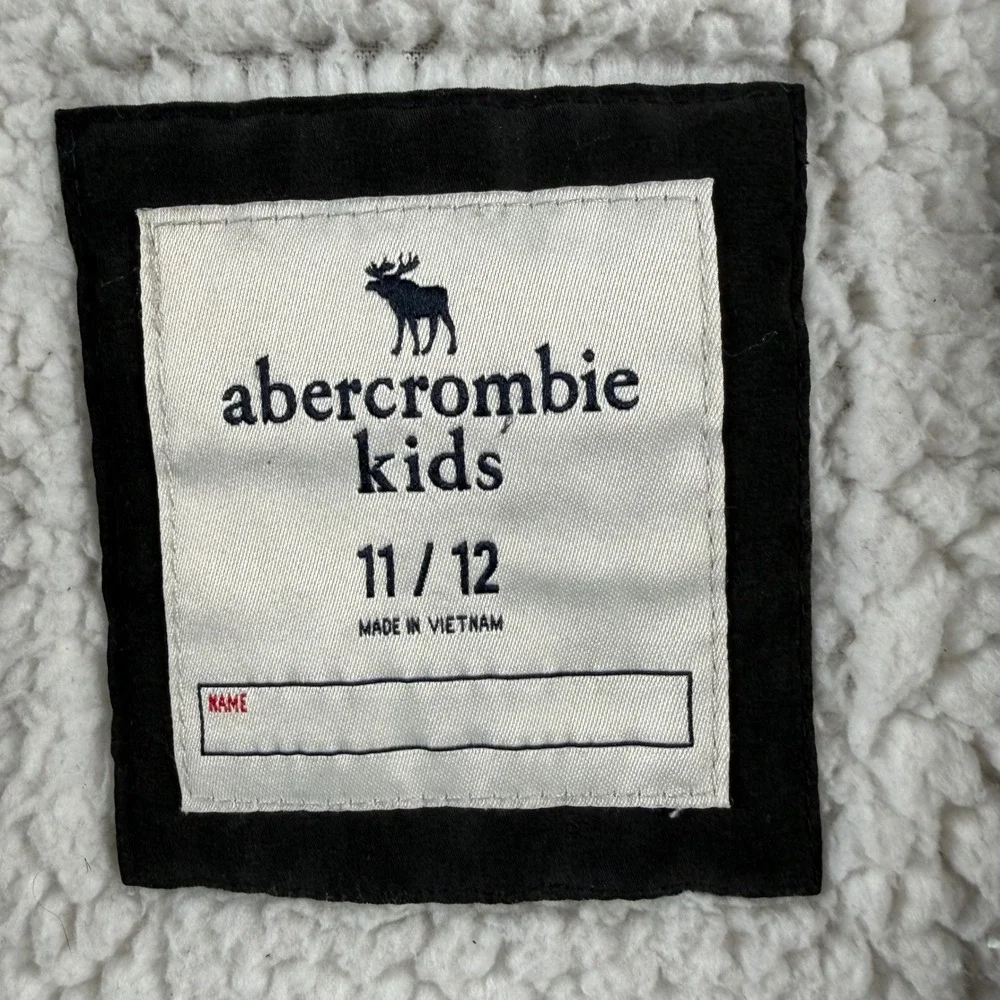 Abercrombie Kids Black Sherpa Lined Puffer Jacket Hooded Parka 11/12 Warm School